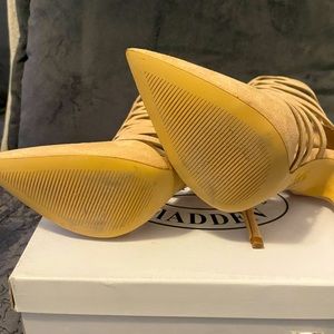 Aldo strappy nude color heels. Never worn